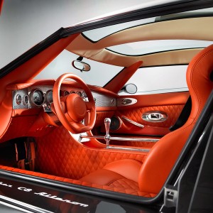 Интерьер автомобиля