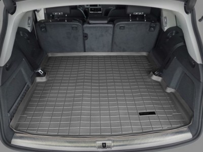 Коврик в багажник Weathertech (USA) для Audi Q7, 2005-2015, (цвет: чёрный, серый и бежевый)