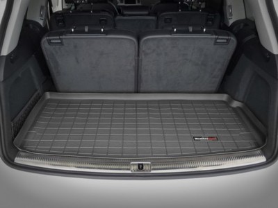 Коврик в багажник (короткий) Weathertech (USA) для Audi Q7, 2005-2015, (цвет: чёрный, серый и бежевый)
