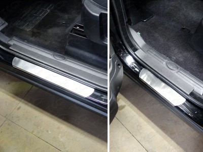 Накладки на пороги защитные из нержавеющей стали в ассортименте для Land Rover Discovery, 2009-2017 (TCC)