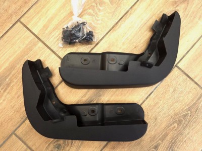 Брызговики передние для Audi A6 C7 рестайлинг 2014-2018 VAG (4G0075111B)