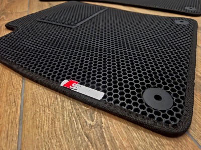 Коврики в салон из EVA (шестиугольник) для Audi A8 D3 Long 2002-2010, к-т 4 шт., цвет: чёрный (au-a8-d3-long-2002-2010-ek)