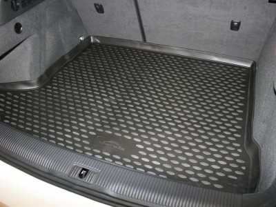 Коврик в багажник Novline для  AUDI Q3 2011-н.в., кросс. (полиуретан; чёрный)