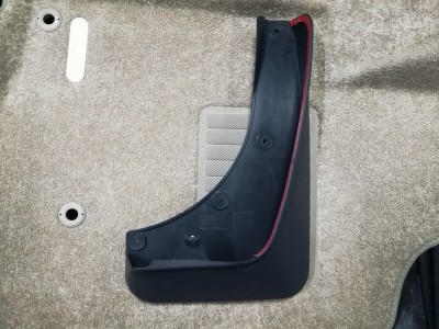 Брызговики передние для BMW X5 E70 2006-2013 для а/м с дисками R18 / R19 , 2 шт. (Original) (BMW) (82 16 0 416 160)