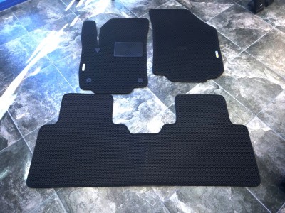 Коврики в салон EVA (шестиугольник) для Chevrolet Equinox 3G, 2017-2024, к-т 4 шт., (цвет: чёрный) (ch-eq-2017-2024-ek)