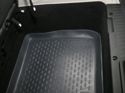 Коврик в багажник Novline для CHRYSLER Grand Voyager RT, 2008-н.в., вэн. кор. (полиуретан, чёрный)