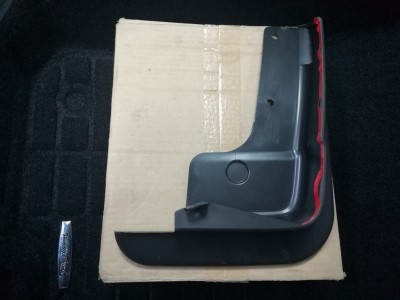 Брызговики передние для Mitsubishi Outlander III 2012-2021, 2 шт. (Original) (MITSUBISHI) (MZ314664)