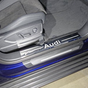 Накладки на пороги