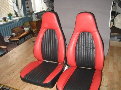 Оригинальные модельные чехлы на сидения для автомобиля Fiat Linea 2007-н.в. (материал: твид, кожзам; любые тона)