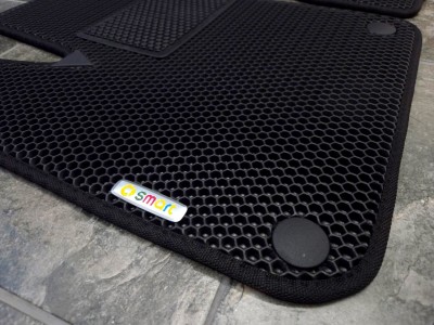 Коврики в салон EVA (шестиугольник) для Smart ForFour W453, 2014-2019, к-т 4 шт., (цвет: чёрный) (sm-ff-w453-2014-2019--ek)
